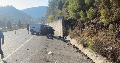 MARMARİS’TEKİ TRAFİK KAZASINDA İKİ ÇOCUK HAYATINI KAYBETTİ
