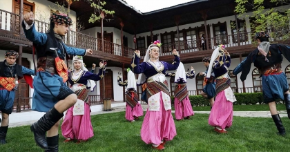 HALK OYUNLARI KURSLARINA BAŞVURULAR BAŞLADI