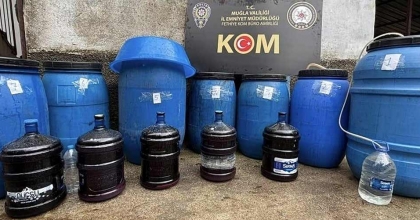 MUĞLA'DA YILBAŞI ÖNCESİ 1 TON KAÇAK ALKOL ELE GEÇİRİLDİ