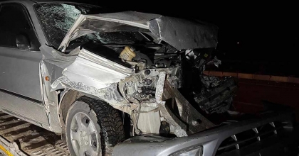 OTOMOBİLİN TIRA ARKADAN ÇARPTIĞI KAZADA 7 KİŞİ YARALANDI  