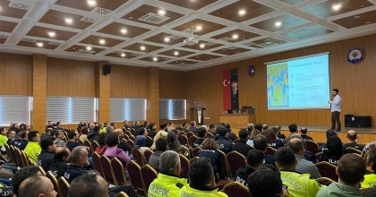 POLİSLERE PSİKİYATRİ KONULU KONFERANS VERİLDİ