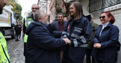 ŞEHZADELER BELEDİYESİ, SEKİZ MAHALLENİN YOL SORUNUNU ÇÖZÜME KAVUŞTURDU
