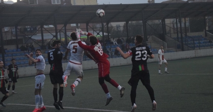 ŞEMİKLERSPOR RÖVANŞI VERMEDİ