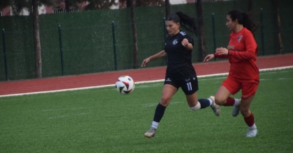 SULTANLARSPOR EVİNDE FARKLI KAYBETTİ: 5-2