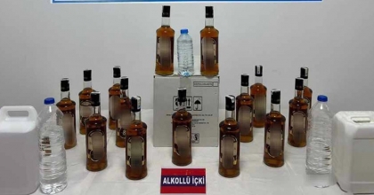 SÖKE’DE GÜMRÜK KAÇAĞI ALKOL ELE GEÇİRİLDİ