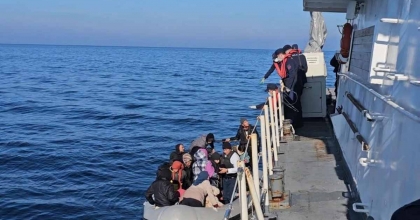 AYDIN’DA 15 DÜZENSİZ GÖÇMEN KURTARILDI