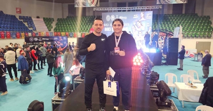 AYDINLI YAĞMUR, TÜRKİYE 3'ÜNCÜSÜ OLDU