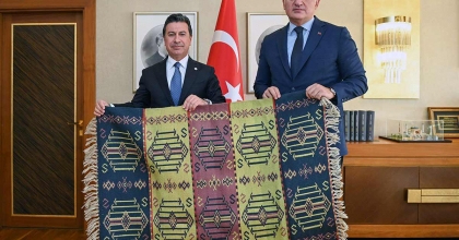 BAŞKAN ARAS, BAKAN ERSOY İLE GÖRÜŞTÜ