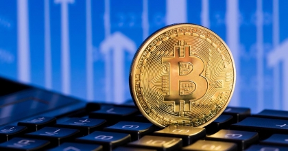 BITCOIN 100 BİN DOLARI AŞTI