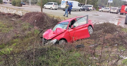 BODRUM'DA TRAFİK KAZASI: 1 ÖLÜ, 3 YARALI
