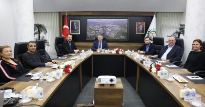 CHP’Lİ VEKİLDEN OSB YÖNETİMİNE ZİYARET