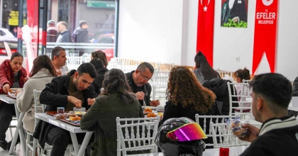 EFELER'DEKİ KENT LOKANTASI'NA VATANDAŞLARDAN YOĞUN İLGİ