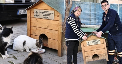 HAYVANSEVERLER İSTEDİ, BELEDİYE TEMİN ETTİ