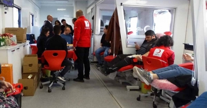 HİSARCIK'TA KAN BAĞIŞI KAMPANYASI DÜZENLEDİ
