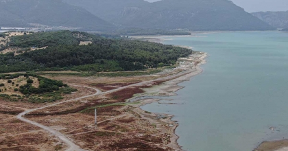 İZMİR'DE KURAKLIK TEHLİKESİ; BARAJLARDA SU MİKTARI KRİTİK SEVİYEDE