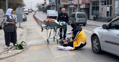 KIRMIZI IŞIK İHLALİ KAZA GETİRDİ