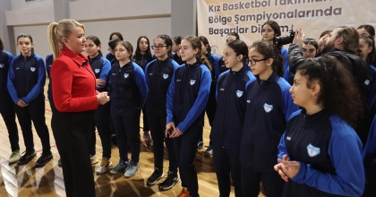 KIZLAR BÖLGE ŞAMPİYONASINA KATILIYOR