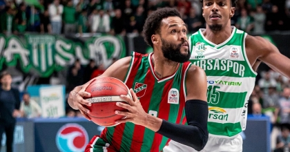 KARŞIYAKA’DA JAMES WEBB, ALBA BERLİN’E GİDİYOR