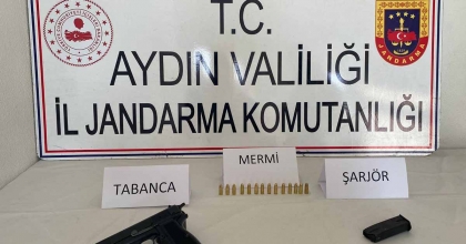 KUŞADASI’NDA RUHSATSIZ TABANCA ELE GEÇİRİLDİ