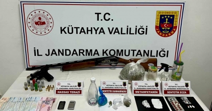 KÜTAHYA'DA JANDARMADAN UYUŞTURUCU OPERASYONU: 2 GÖZALTI