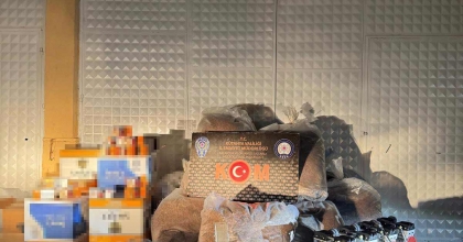KÜTAHYA'DA KAÇAK TÜTÜN VE SİGARA OPERASYONU