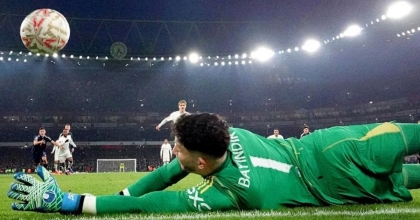 MANCHESTER'IN KAHRAMANI ALTAY BAYINDIR!