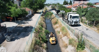 MANİSA’DA 280 KİLOMETRE DERE YATAĞI TEMİZLENDİ