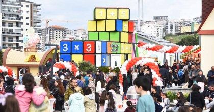 MENEMEN ÇOCUK OYUN KÖYÜ ZİYARETÇİ REKORU KIRDI