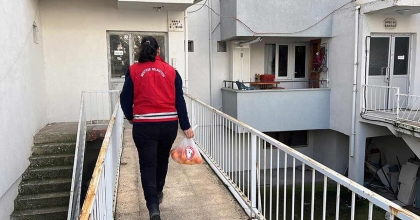 MENTEŞE BELEDİYESİ 1 TON PORTAKAL DAĞITTI