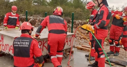 MUĞLA AFAD'DAN İTFAİYE PERSONELİNE DEPREM EĞİTİMİ