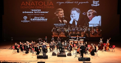 NAZIM HİKMET ETKİNLİKLE ANILDI