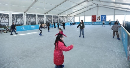 PİST AÇILDI MİNİKLER COŞTU