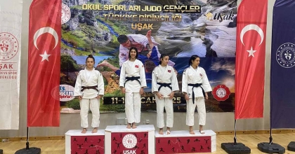 SALİHLİLİ JUDOCU TÜRKİYE İKİNCİSİ OLDU