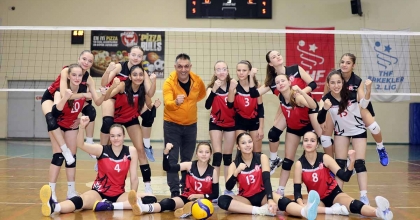 ŞEHZADELER’İN KIZLARI ŞAMPİYONLUK YOLUNDA