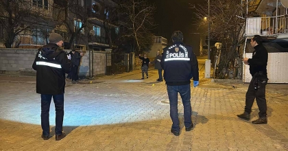 SİLAHLI SALDIRI DÜZENLENEN ARAÇTAKİ ÇOCUK HAYATINI KAYBETTİ