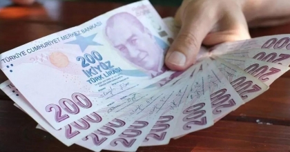 TİCARİ KREDİ FAİZ ORANI %40'IN ALTINA GERİLEDİ