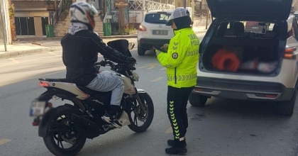 TEHLİKEYE DAVETİYE ÇIKARANLARI EMNİYET AFFETMEDİ