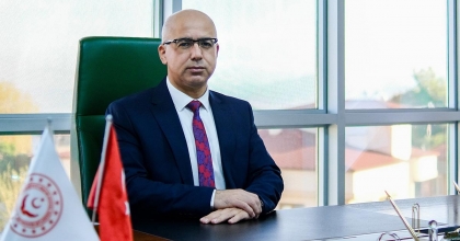 YAŞLILAR HUZUREVİ İÇİN SIRA BEKLİYOR