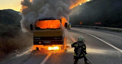 YAKIT DOLU TANKER ALEV ALDI