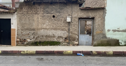 YALNIZ YAŞAYAN KADIN EVİNDE ÖLÜ BULUNDU