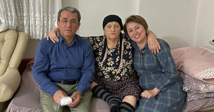 AHMET YILDIZ TEYZESİNİ KAYBETTİ