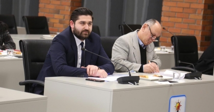 AK PARTİ’DE GRUP BAŞKANVEKİLİ DEĞİŞTİ