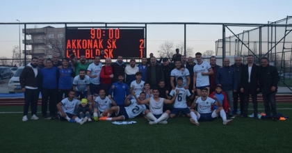 AKKONAKSPOR LİDERİ DEVİRDİ: 2-1