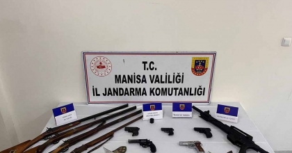 AKHİSAR'DA SİLAH KAÇAKÇILIĞI OPERASYONU