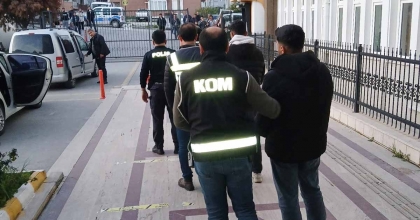 AYDIN'DA SİLAHLI SALDIRIYA KARIŞAN 3 ŞÜPHELİ TUTUKLANDI