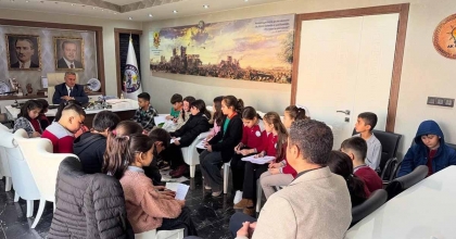 BUHARKENTLİ MİNİKLER BELEDİYEYİ YAKINDAN TANIDI