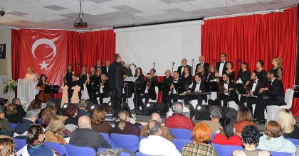 ÇEŞME’DE TÜRK SANAT MÜZİĞİ KOROSU’NDAN 30. YIL KONSERİ