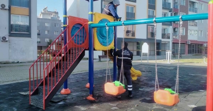 ÇOCUK PARKINI YAKAN ŞÜPHELİLER YAKALANDI