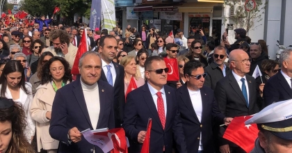 DATÇA BADEM ÇİÇEĞİ FESTİVALİ SÜRÜYOR