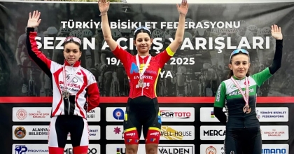 DENİZLİLİ BİSİKLETÇİLER SEZONA HIZLI BAŞLADI